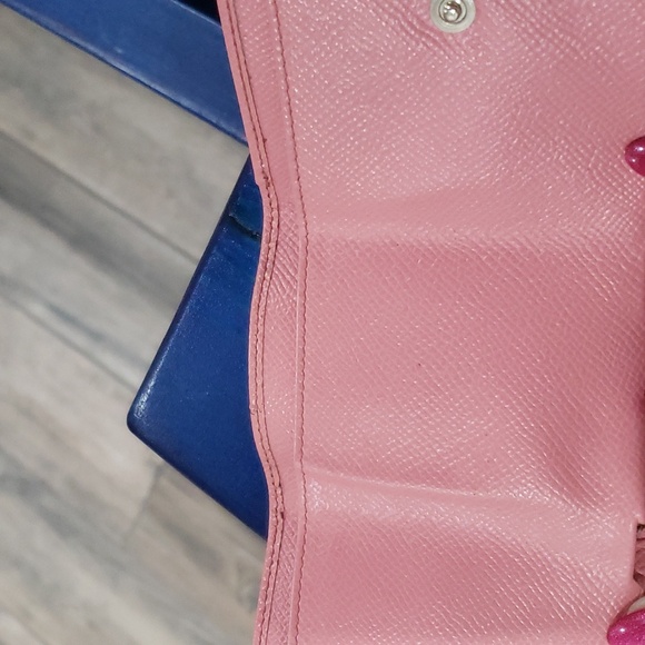 Dolce and Gabbana Wallet - Picture 5 of 8